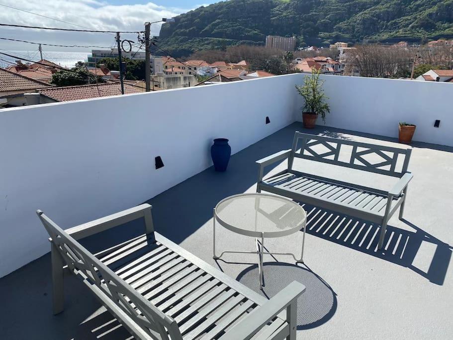 Machico Center W/ Terrace 5 Min Beach Exterior photo